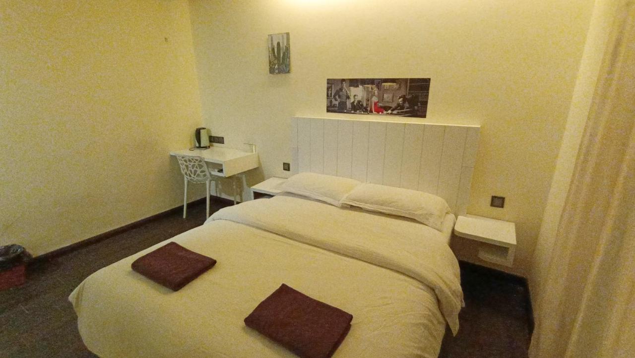 Oyo 90457 Borneo Eco-House Hashtag 12 Boutique Hotel Kota Kinabalu Eksteriør billede